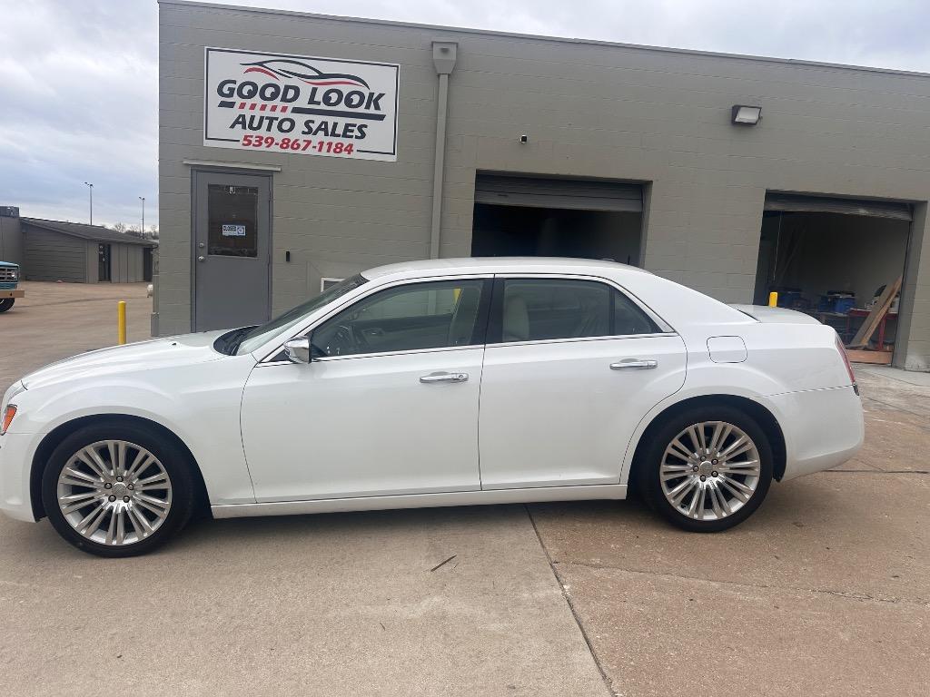 2012 Chrysler 300 Limited